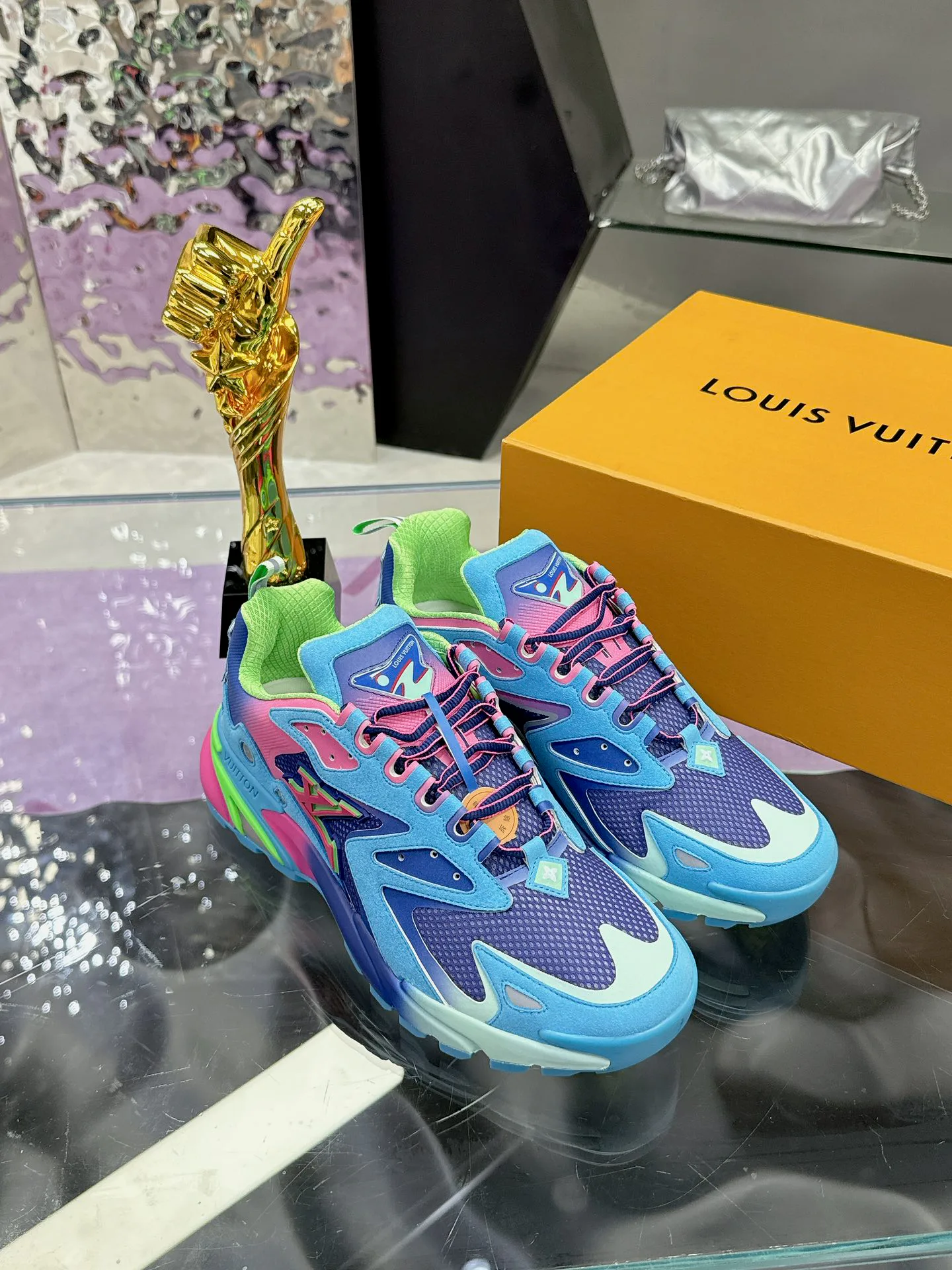 Кроссовки Мужские Louis Vuitton 841695