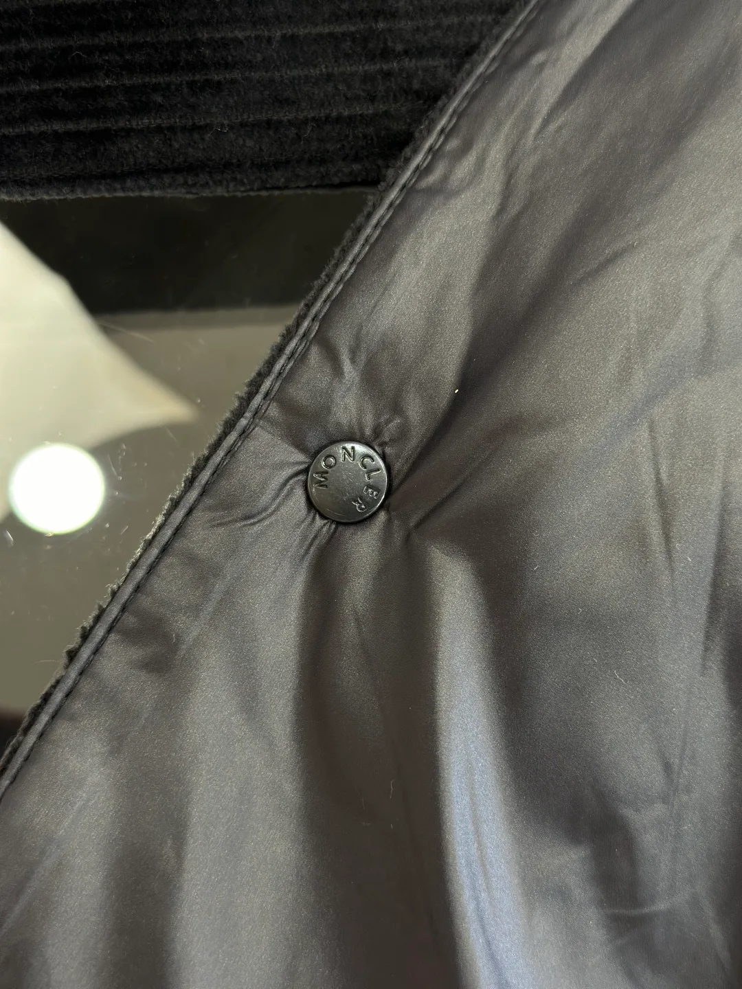 Куртки И Пуховики Мужские Moncler 18209781
