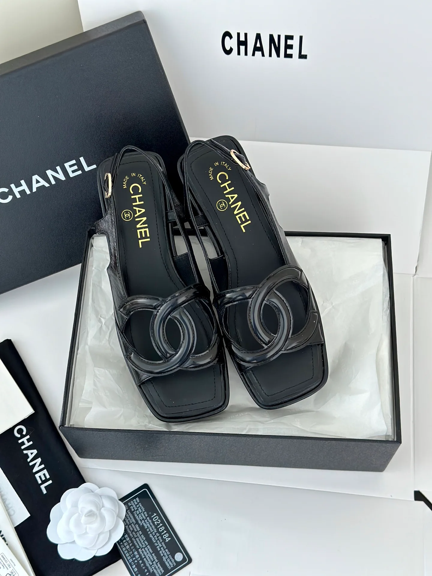 Босоножки Женские Chanel 18143041