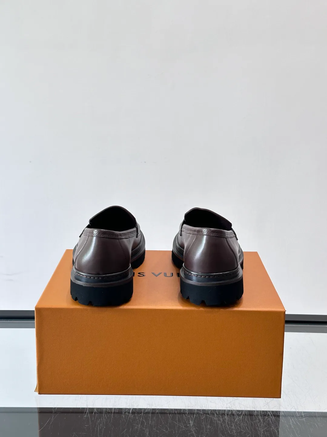 Лоферы И Туфли Мужские Louis Vuitton 17646072