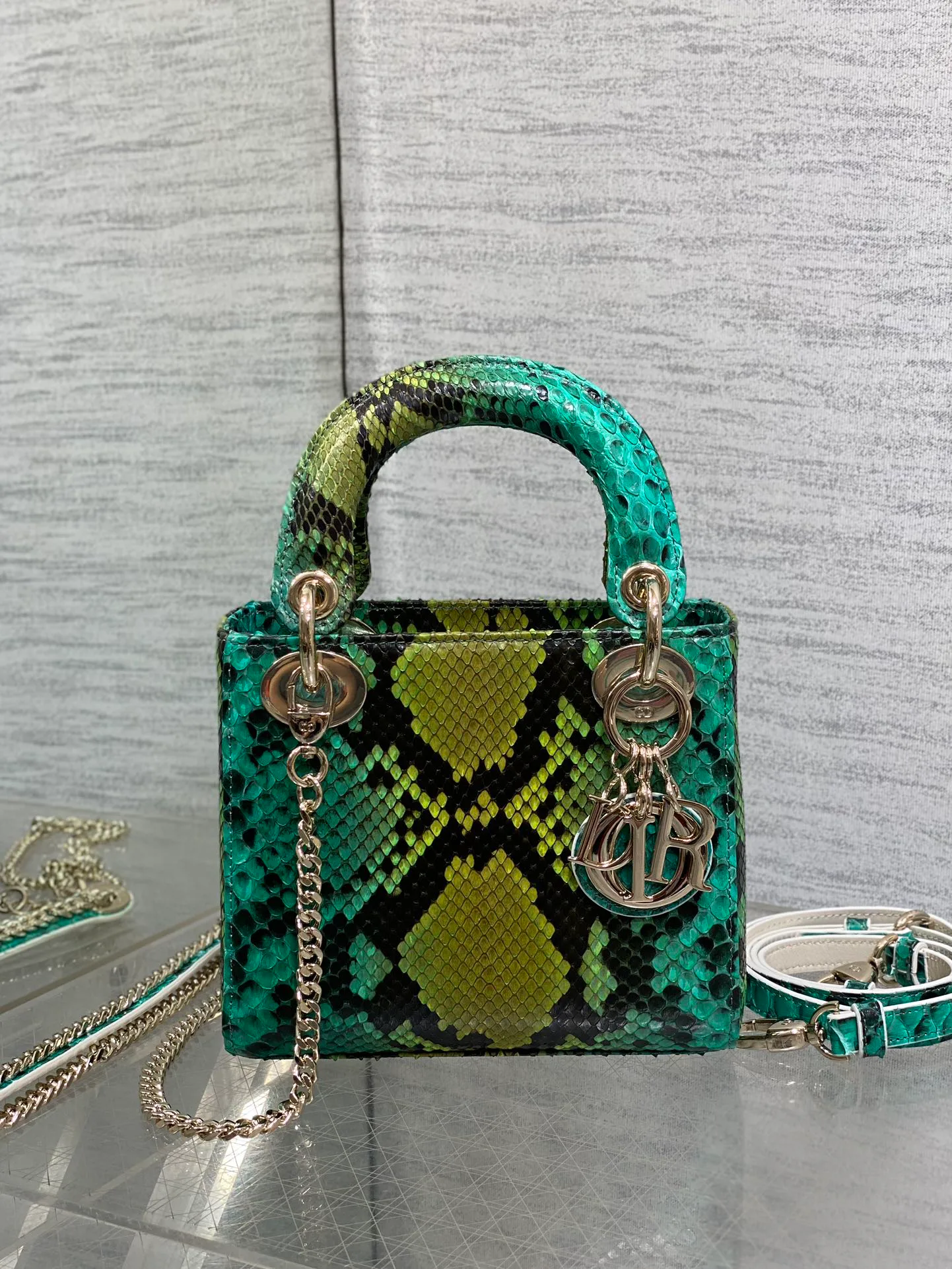 Классические Сумки Женские Christian Dior 11581748