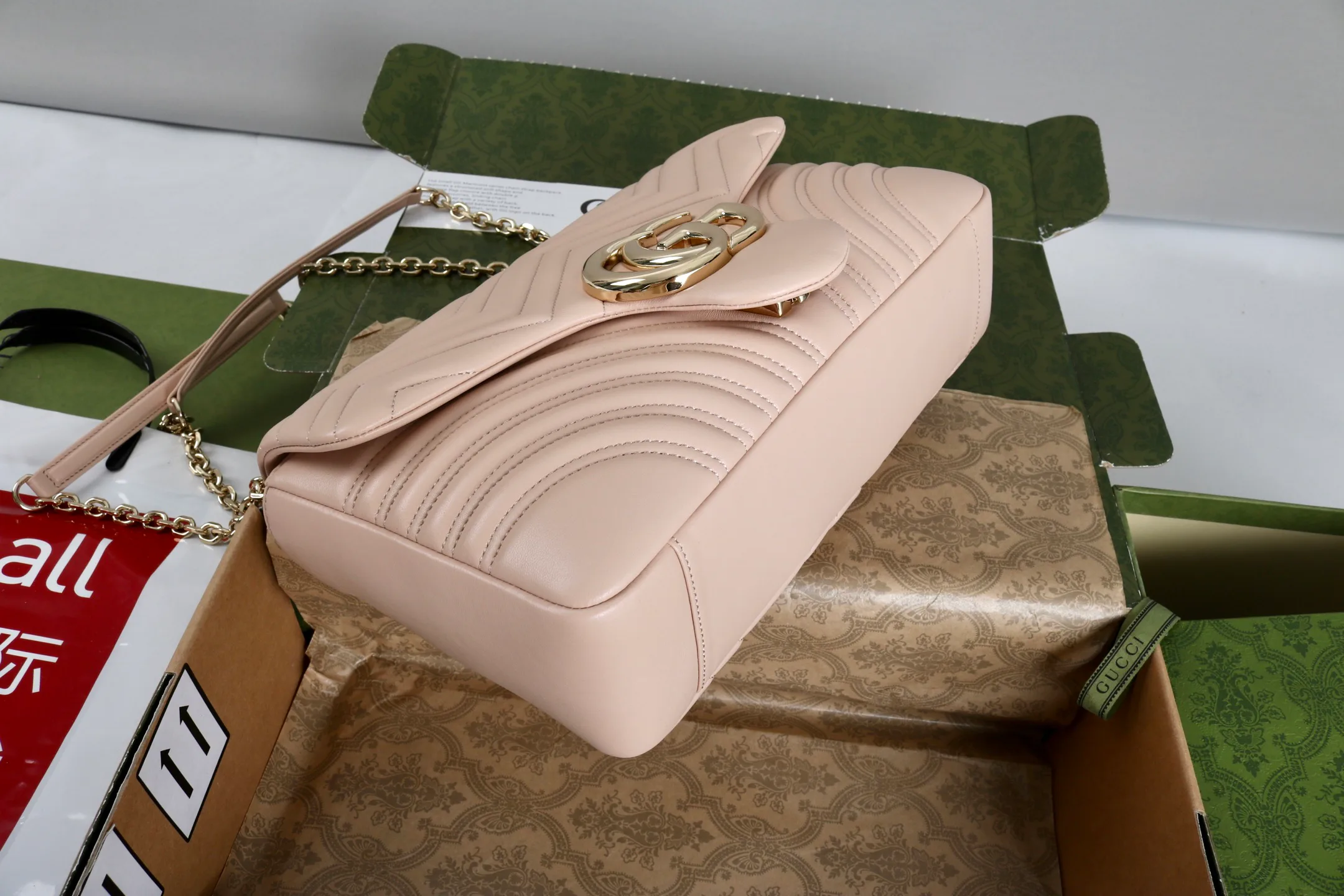 Классические Сумки Женские Gucci 18223242