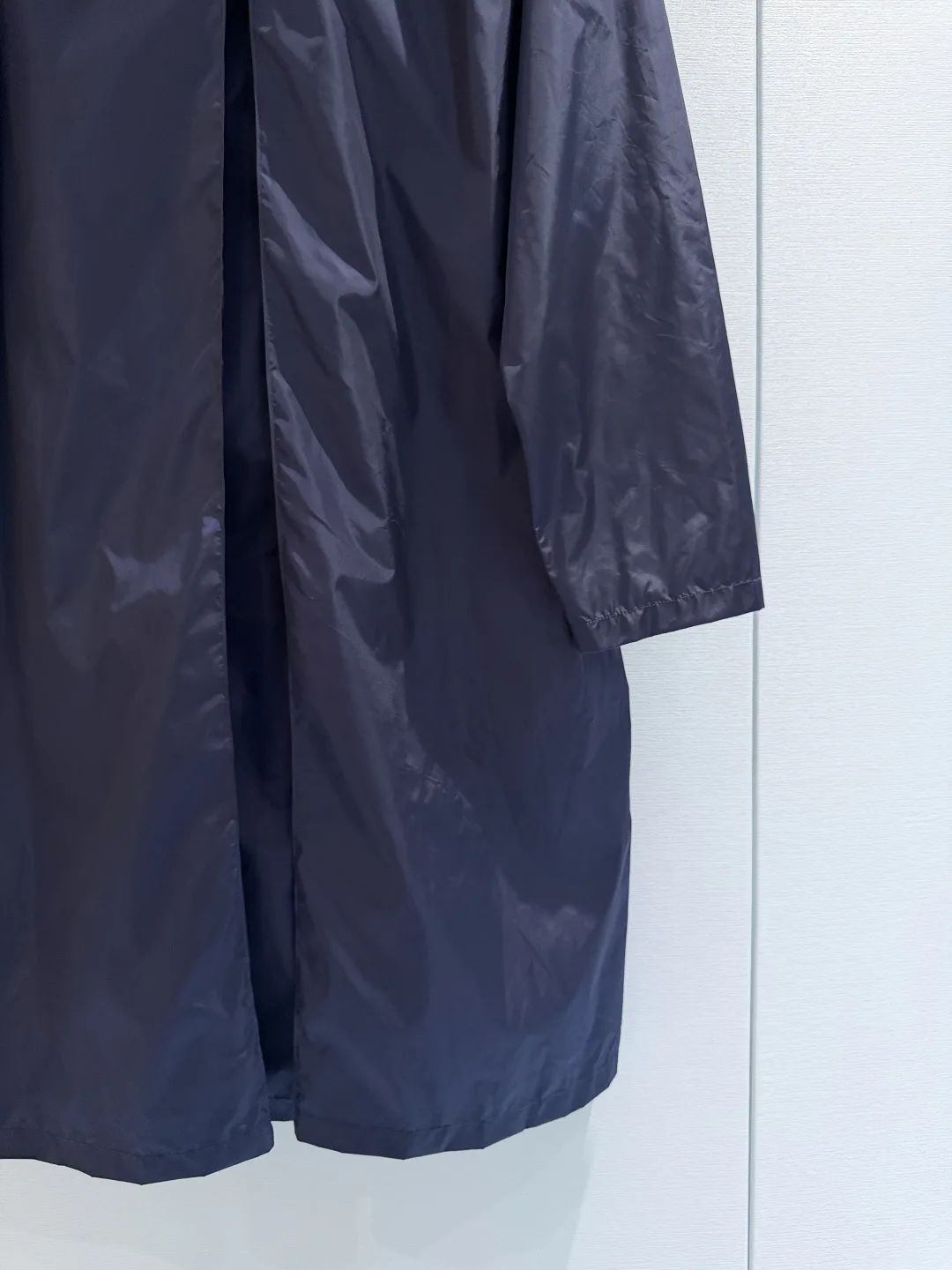 Куртки И Пуховики Женские Prada 17925726