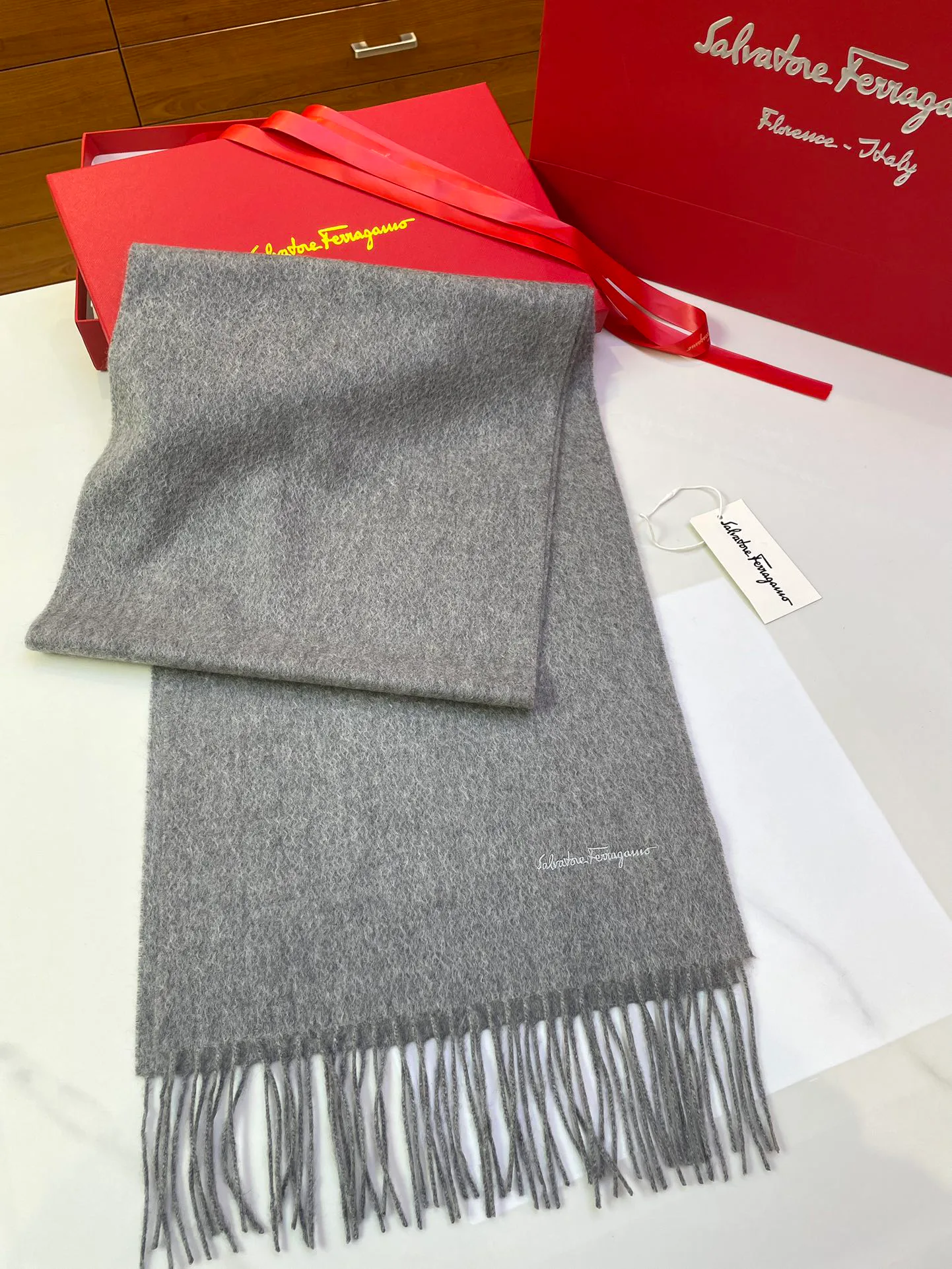 Шарфы Salvatore Ferragamo 76791
