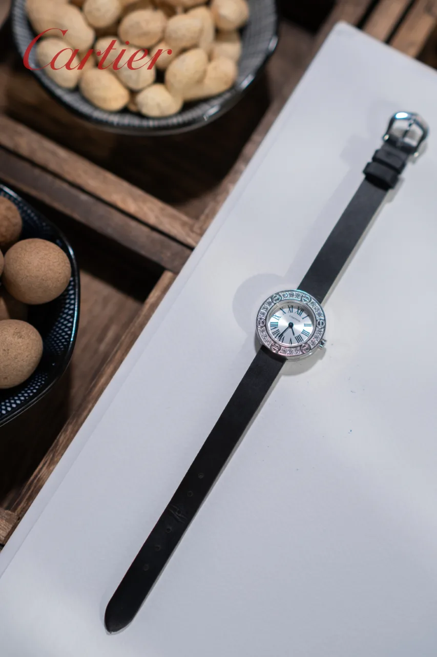 Часы Женские Cartier 11215511