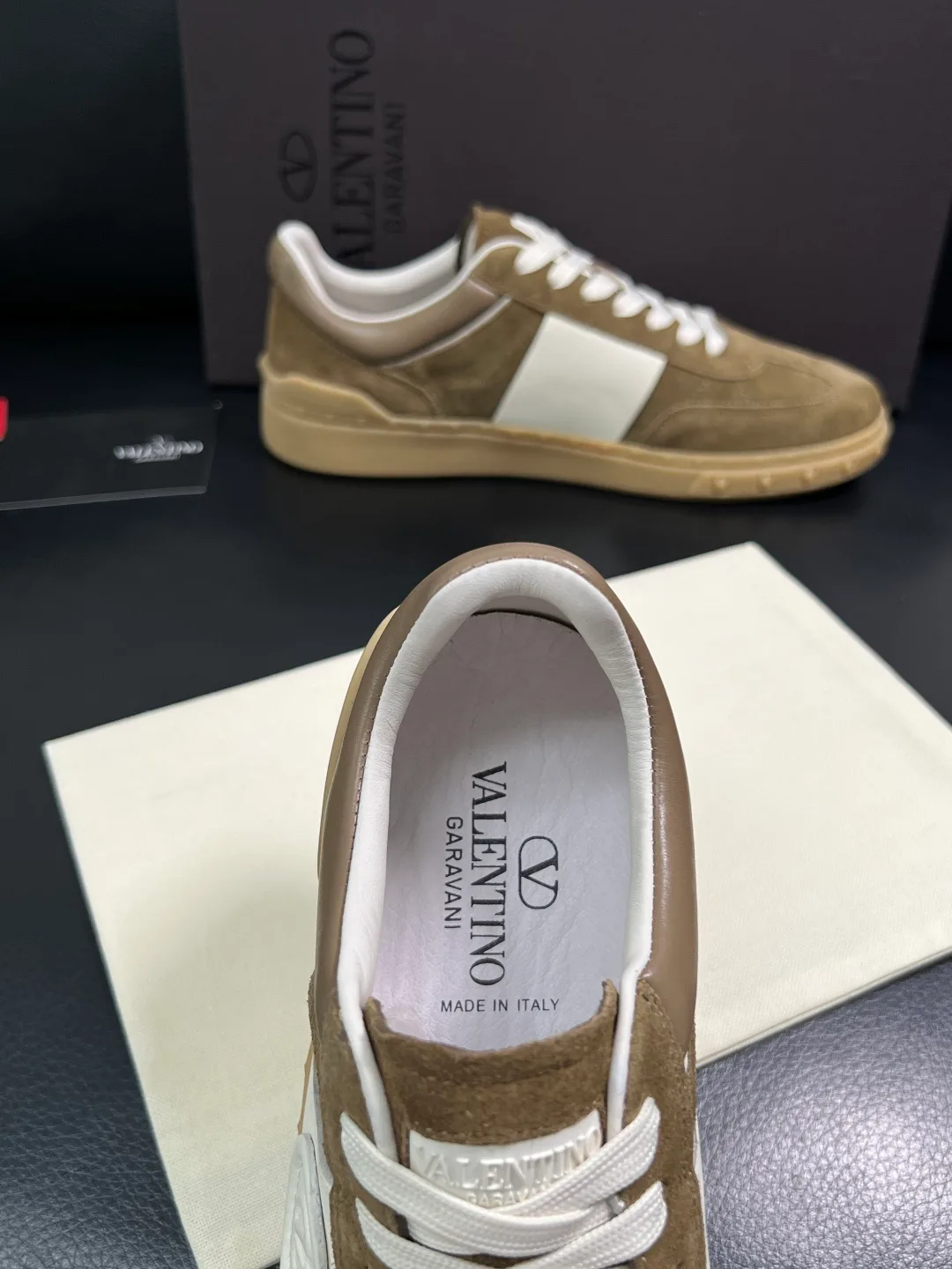 Кроссовки Женские Valentino 17093909