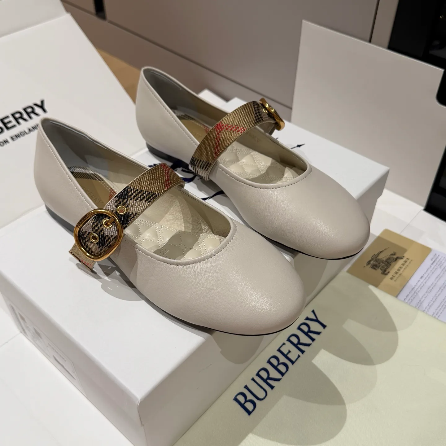 Балетки Женские Burberry 19333956