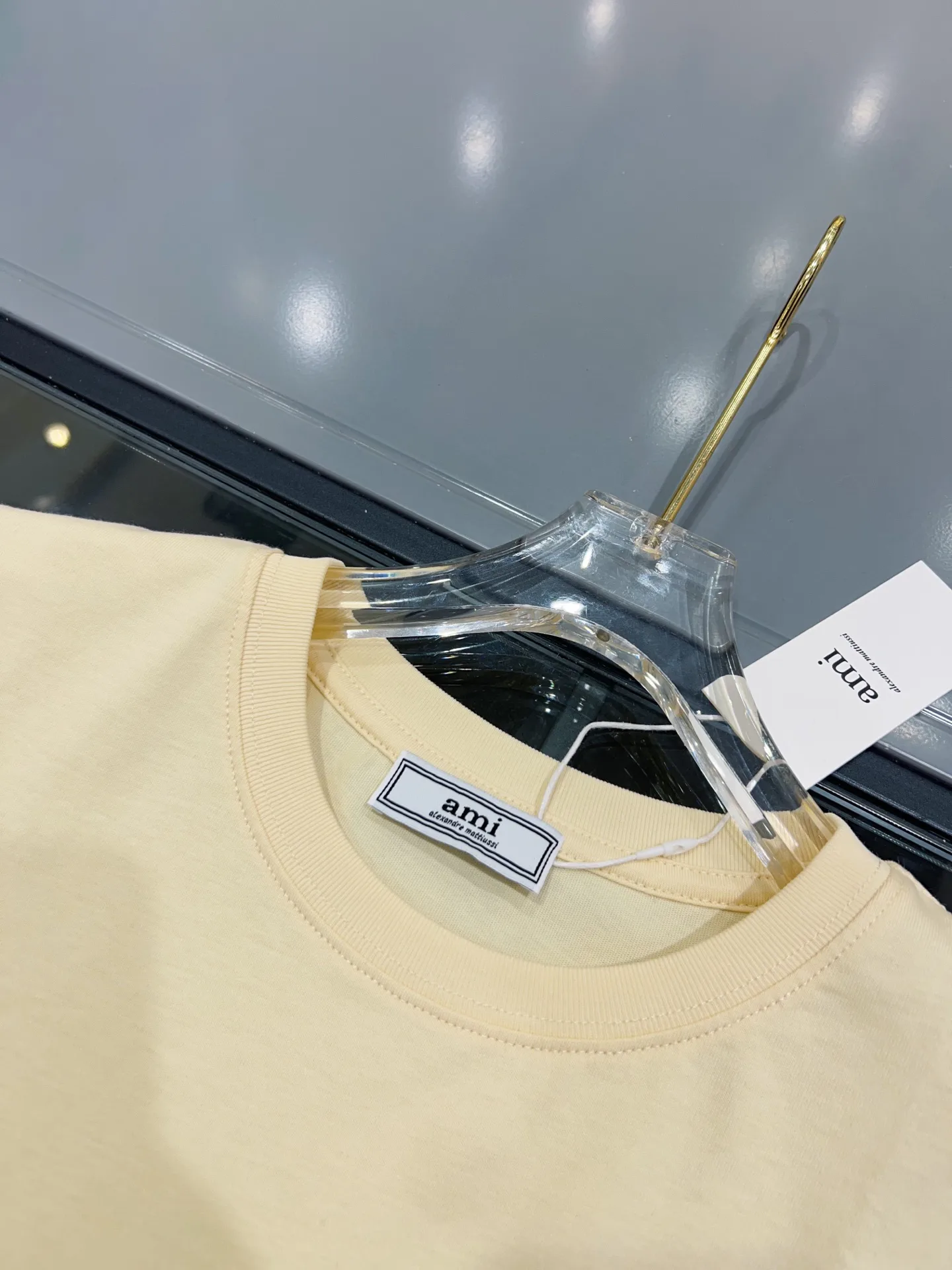 Футболки Женские Ami Paris 1696612