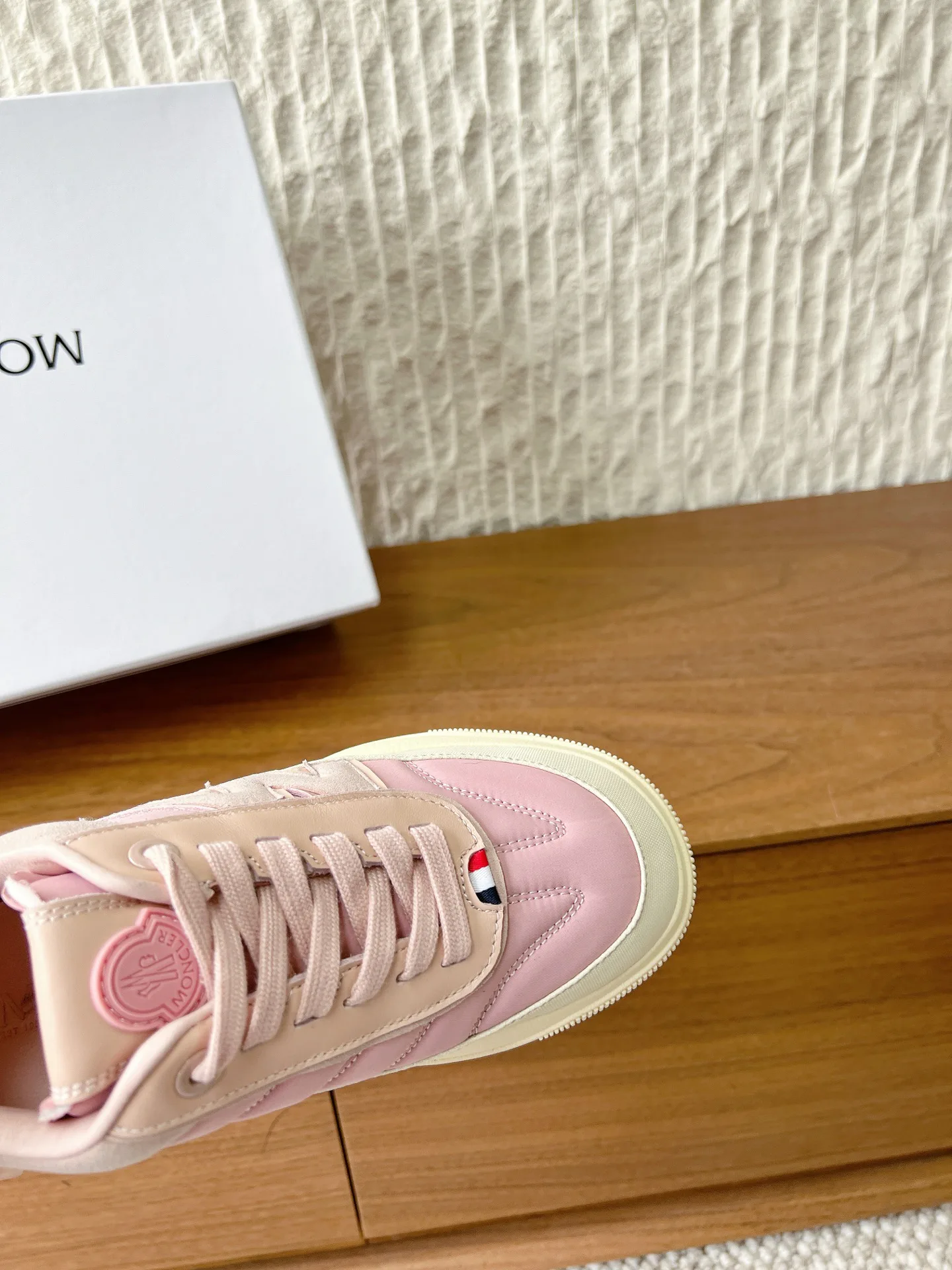 Кроссовки Женские Moncler 929471