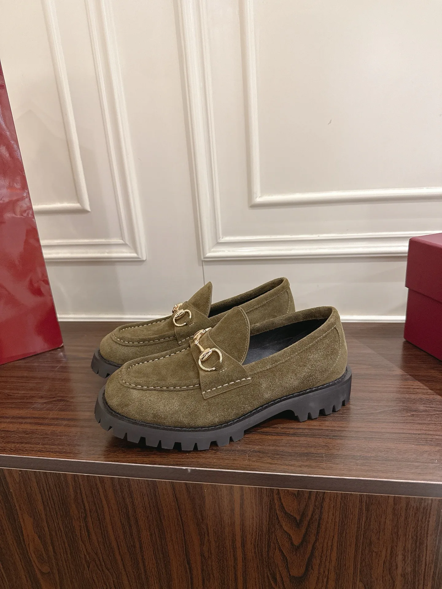 Лоферы И Мокасины Женские Gucci 18889296