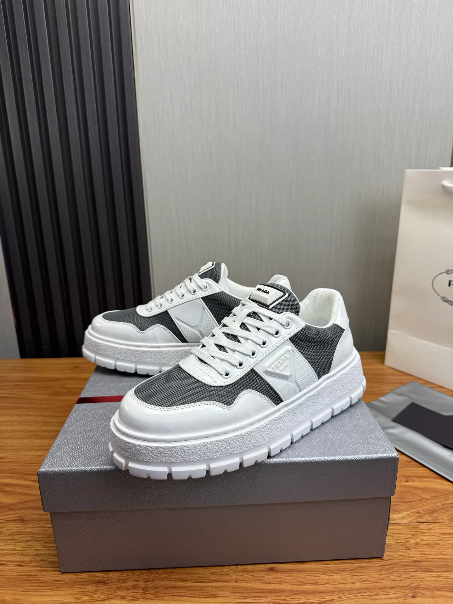 Лоферы И Туфли Мужские Prada 11603898