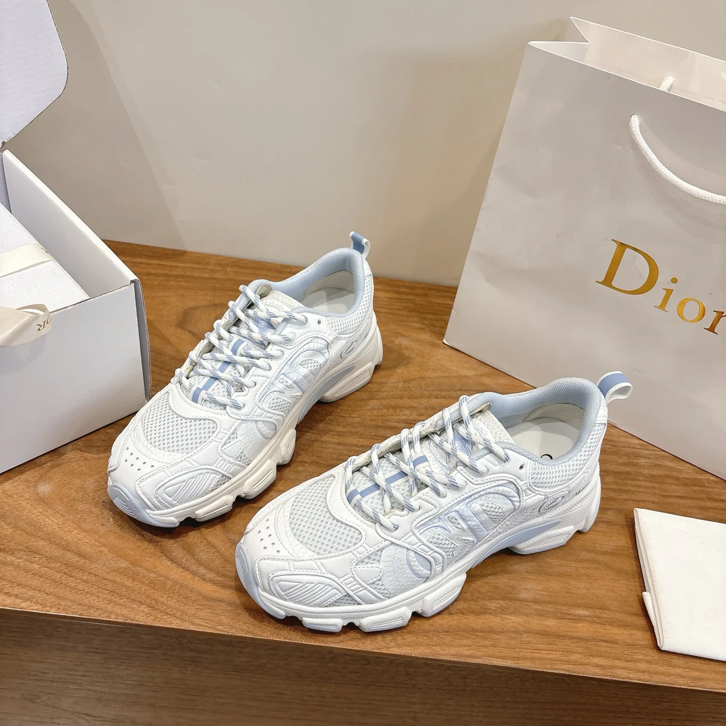 Кроссовки Женские Christian Dior 11647854