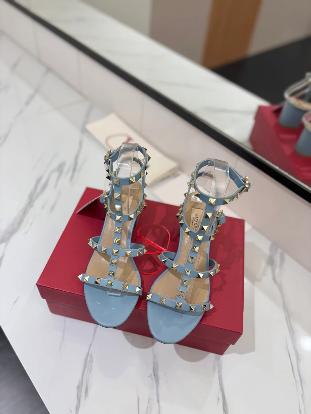 Босоножки Женские Valentino 11683077