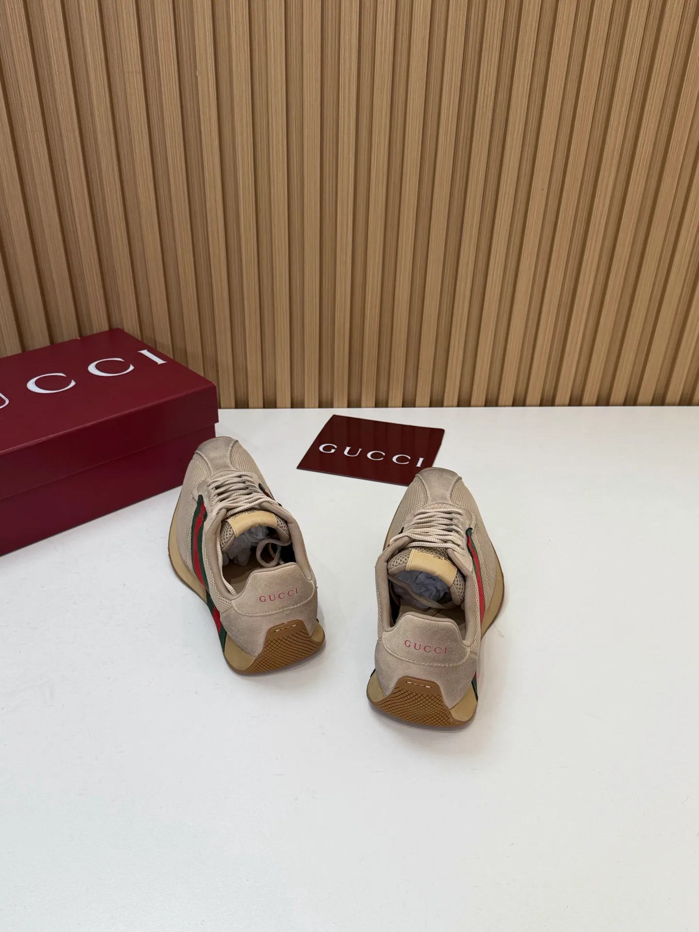 Кроссовки Женские Gucci 19766245
