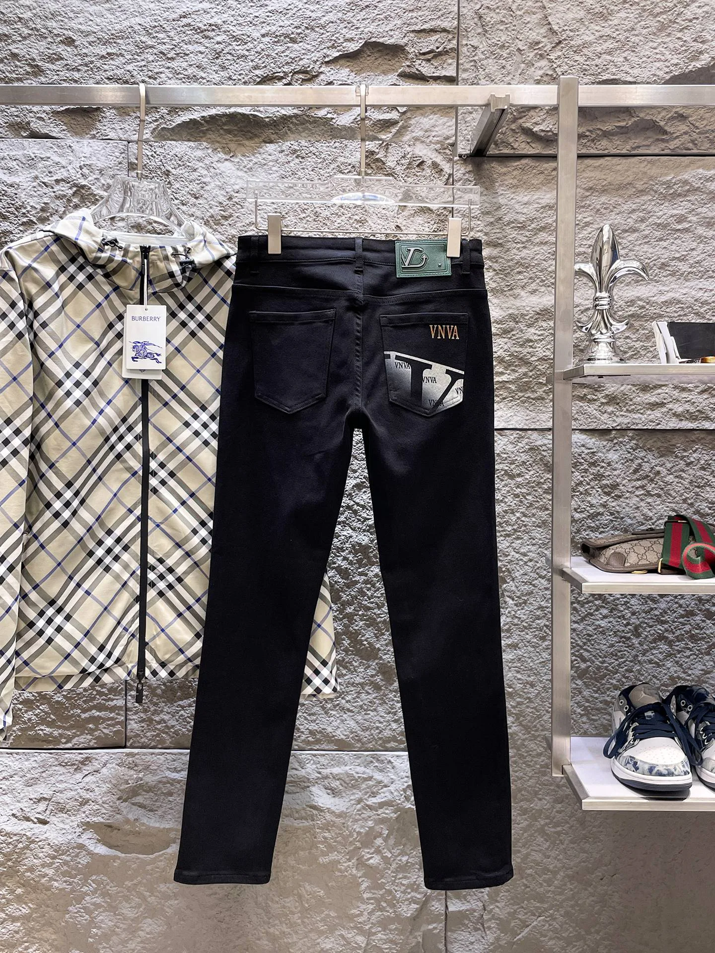 Джинсы Мужские Valentino 877522