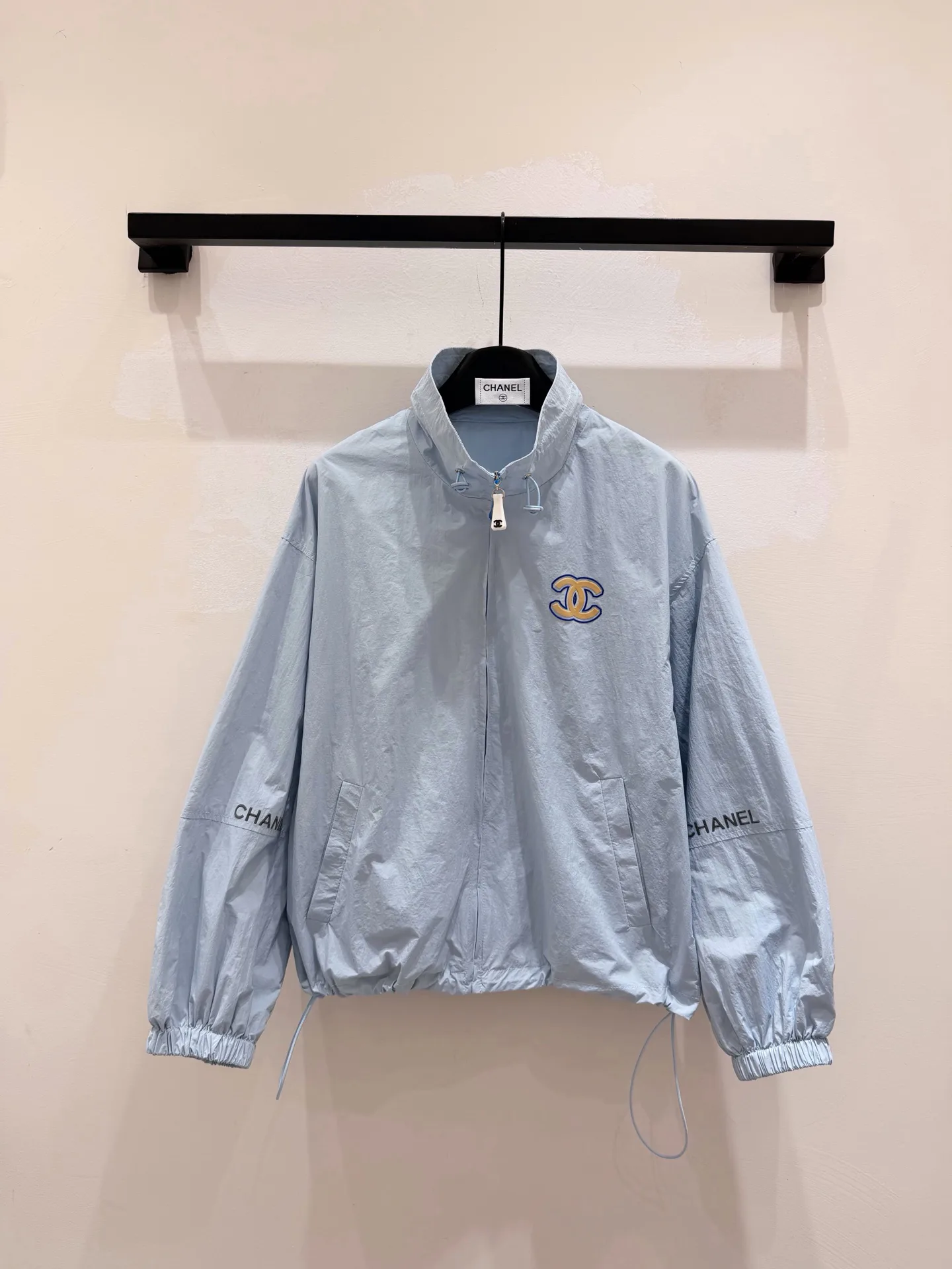 Жакеты Женские Chanel 11888696