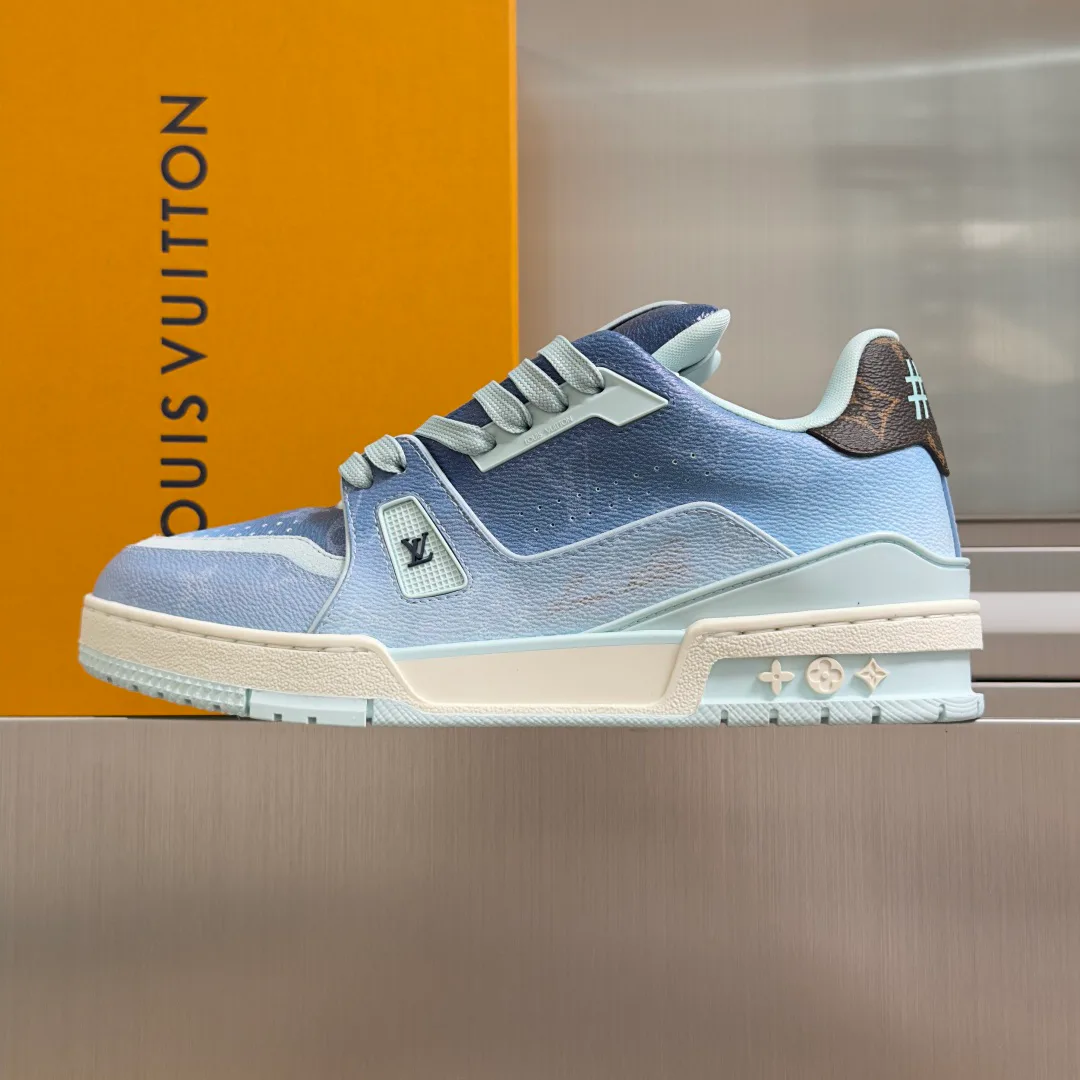 Кроссовки Мужские Louis Vuitton 11852663