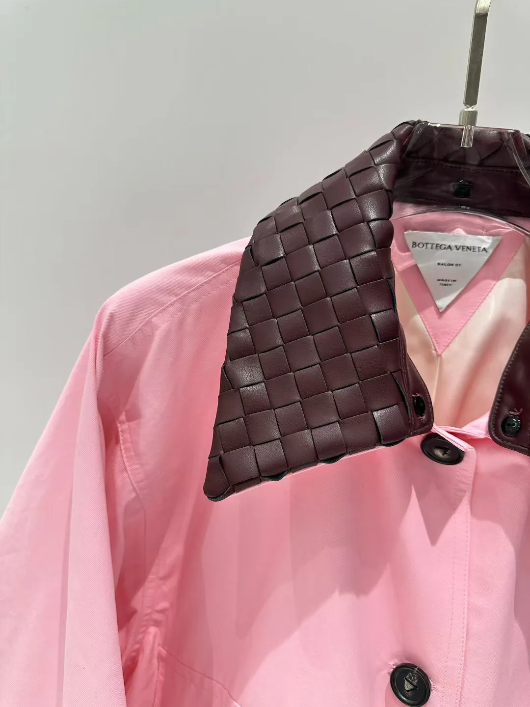 Кожаные Куртки И Дублёнки Женские Bottega Veneta 11700529