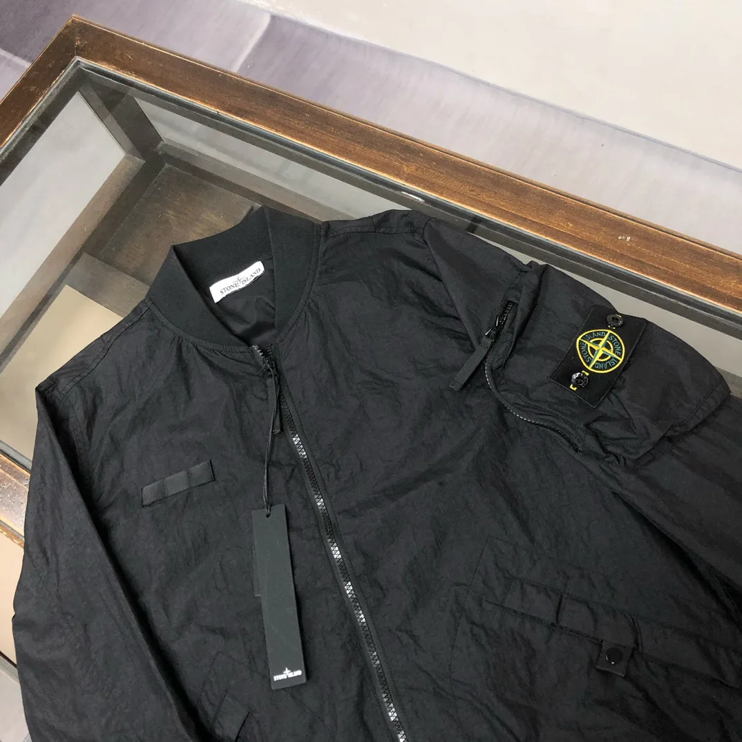 Куртки И Пуховики Мужские Stone Island 9642247