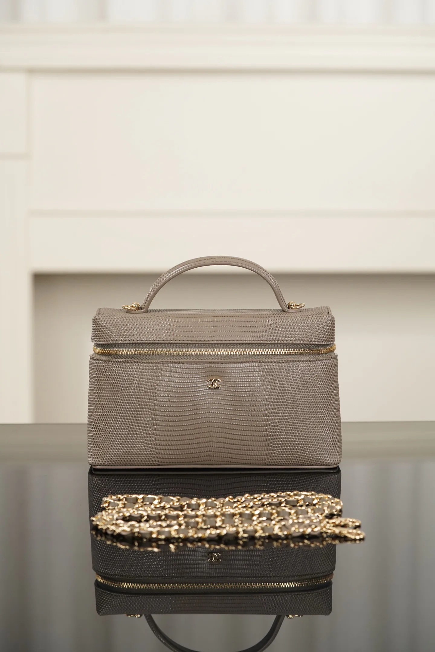 Классические Сумки Женские Chanel 17979690