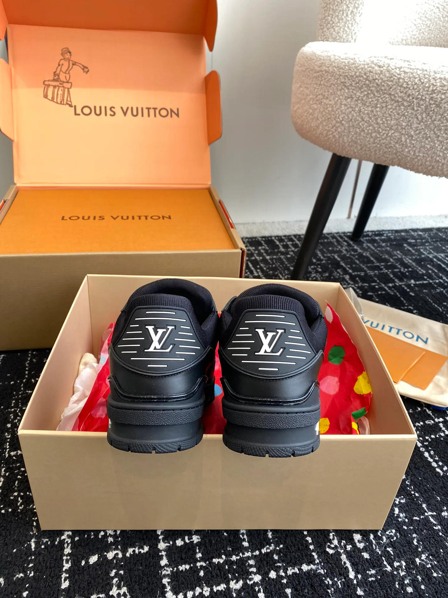 Кроссовки Женские Louis Vuitton 5790921