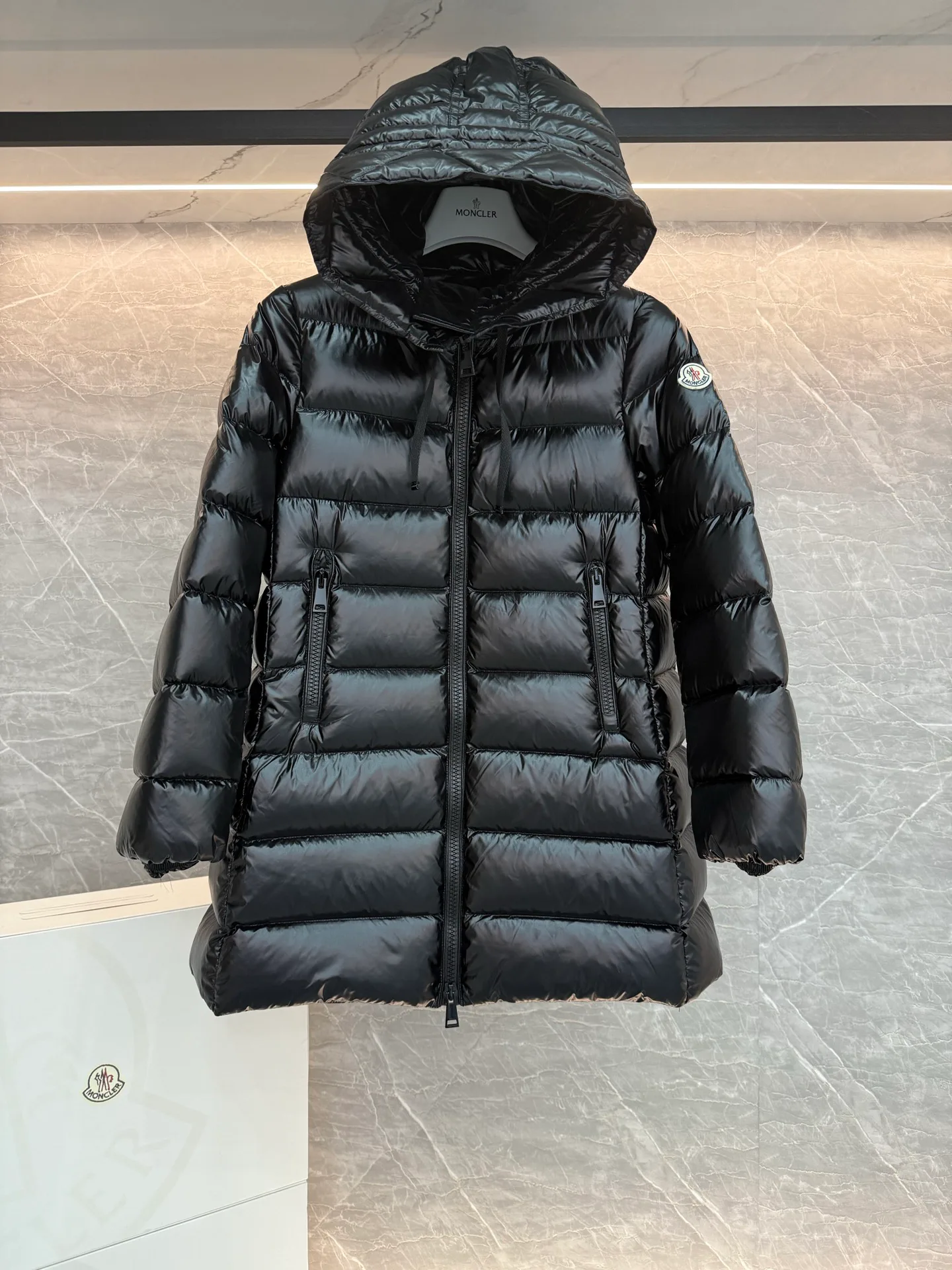 Куртки И Пуховики Женские Moncler 18794533