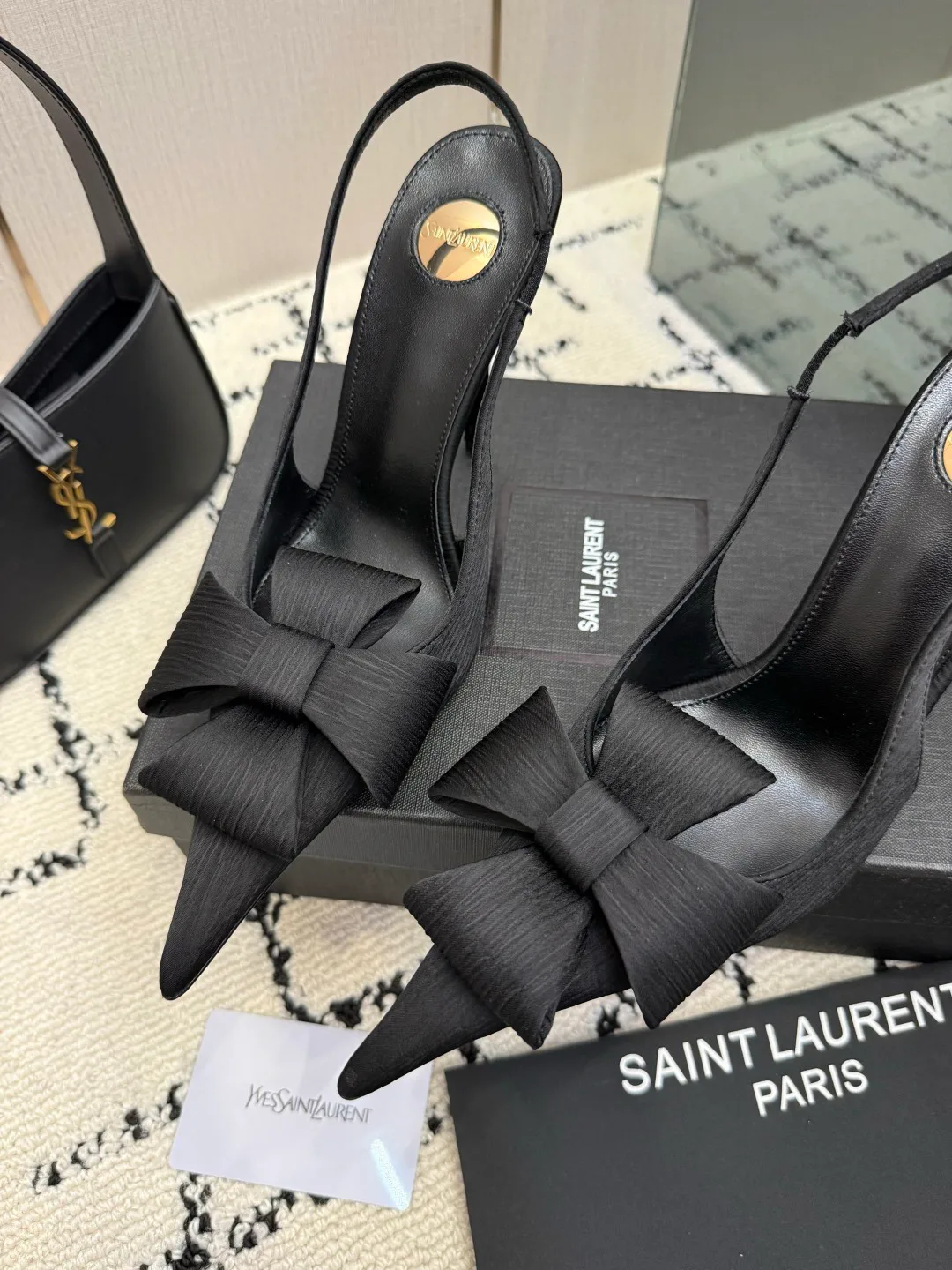 Босоножки Женские Saint Laurent 19633411