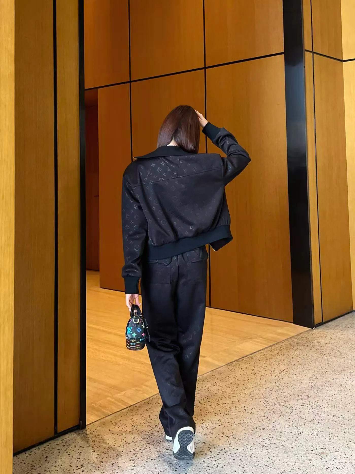 Костюмы Женские Louis Vuitton 10857652