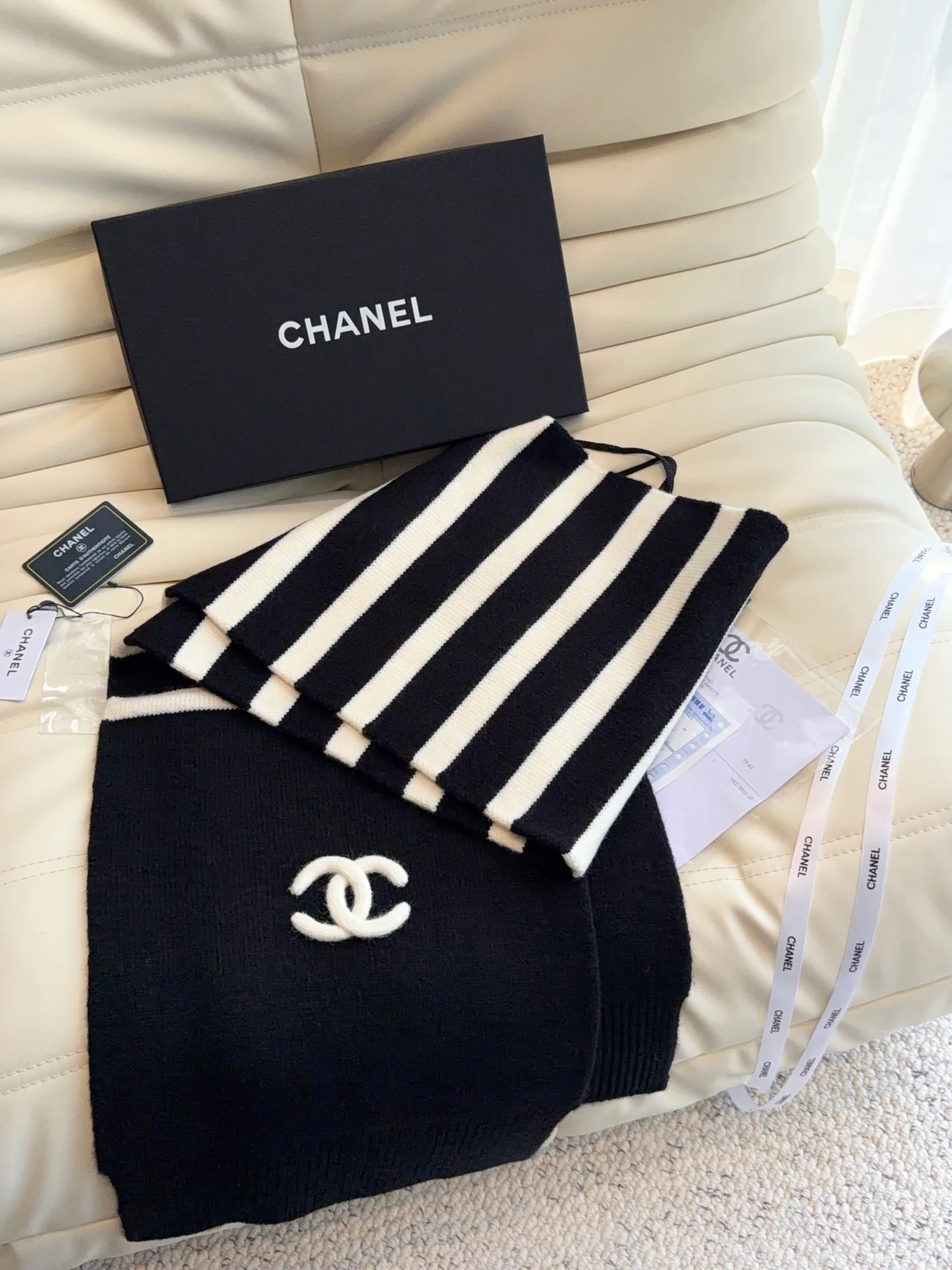 Шарфы Chanel 18401226