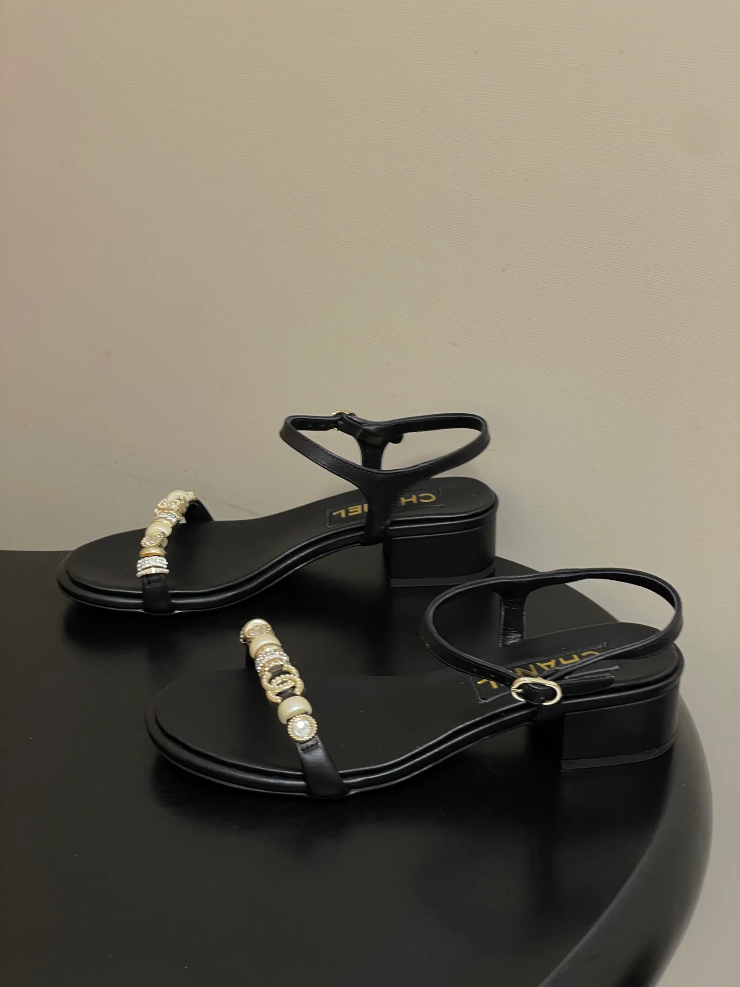 Босоножки Женские Chanel 11886481