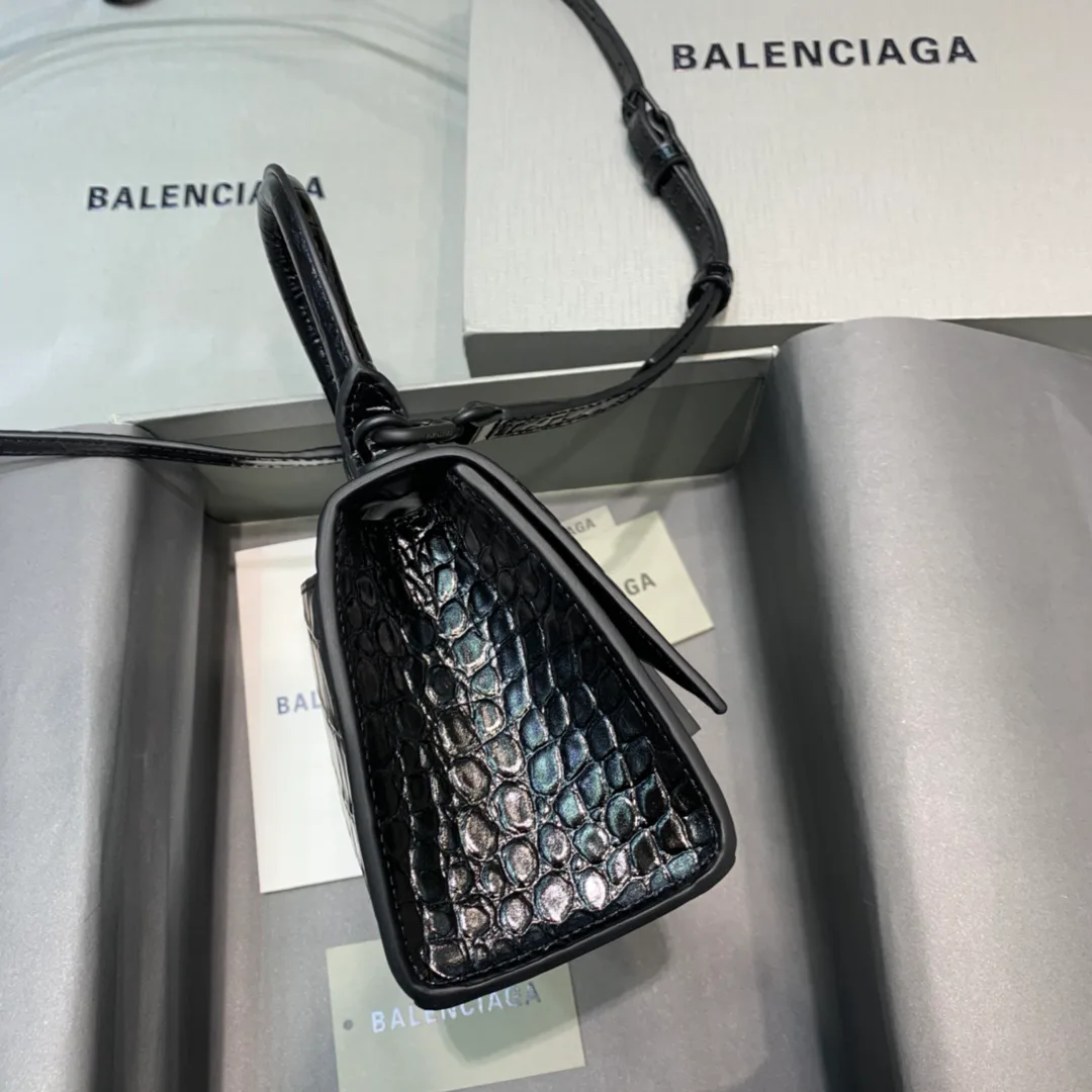 Классические Сумки Женские Balenciaga 10784988