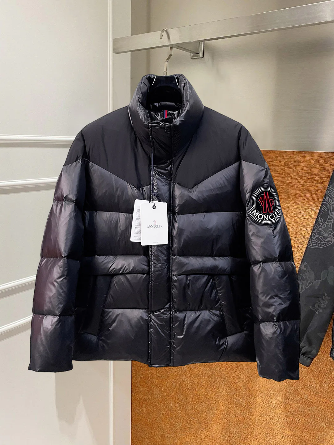 Куртки И Пуховики Мужские Moncler 492848