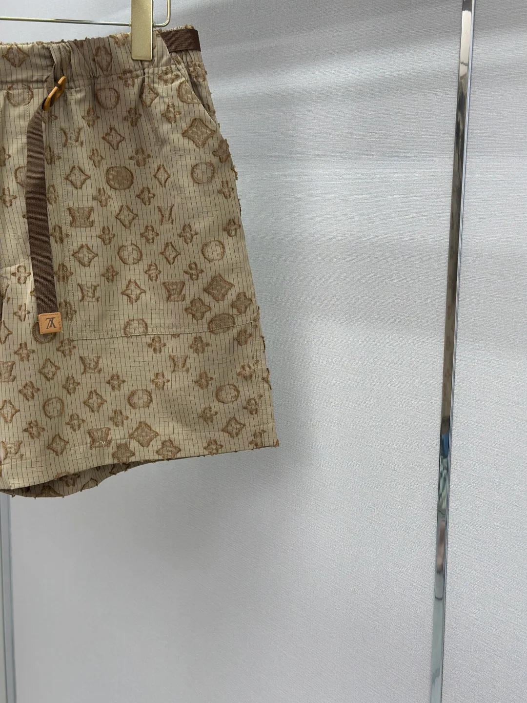 Шорты Мужские Louis Vuitton 17468323