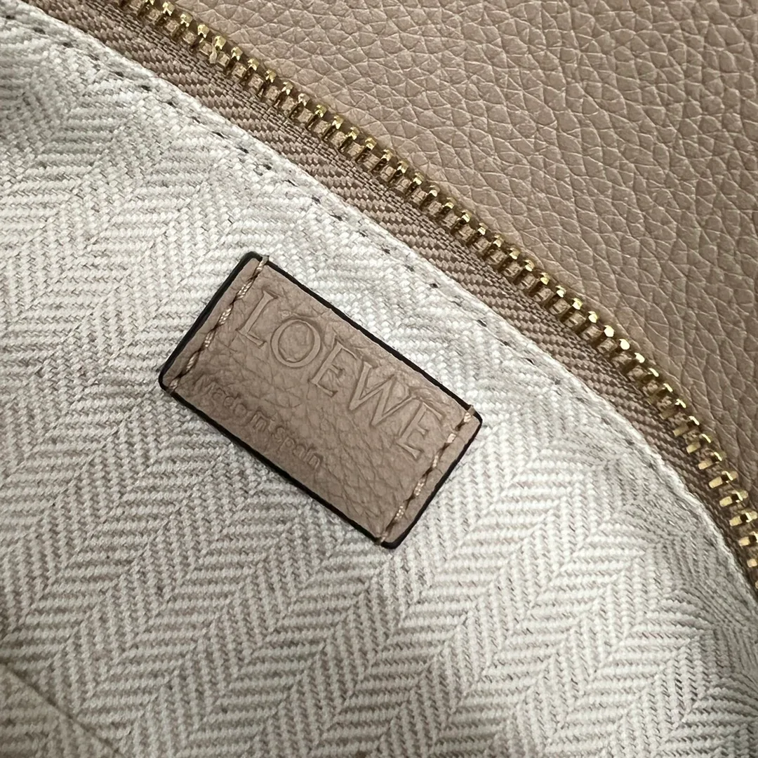 Классические Сумки Женские Loewe 11513610