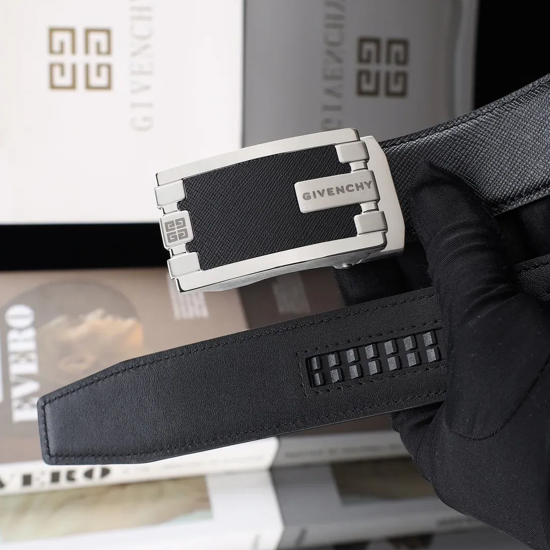 Ремни Givenchy 270484