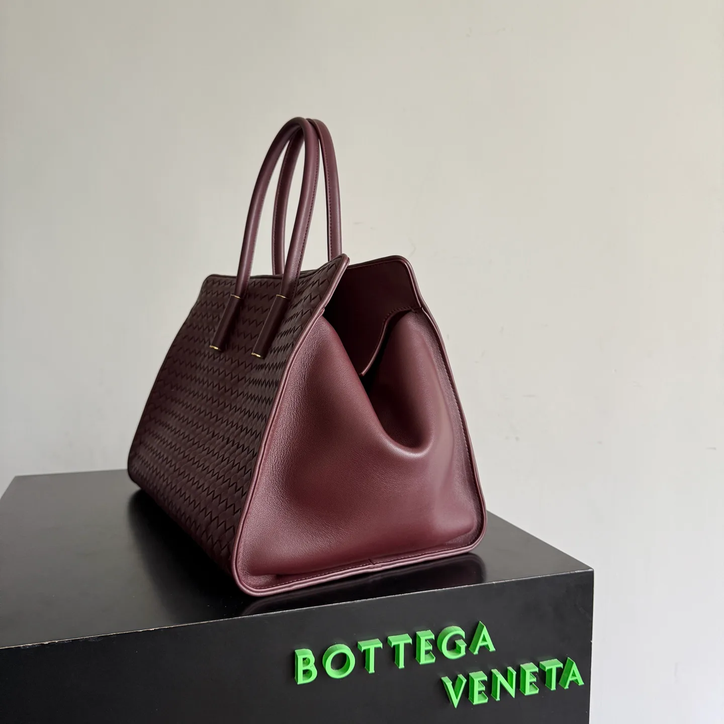 Классические Сумки Женские Bottega Veneta 11767717
