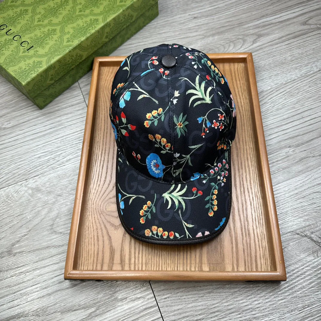 Головные Уборы Goyard 12882102
