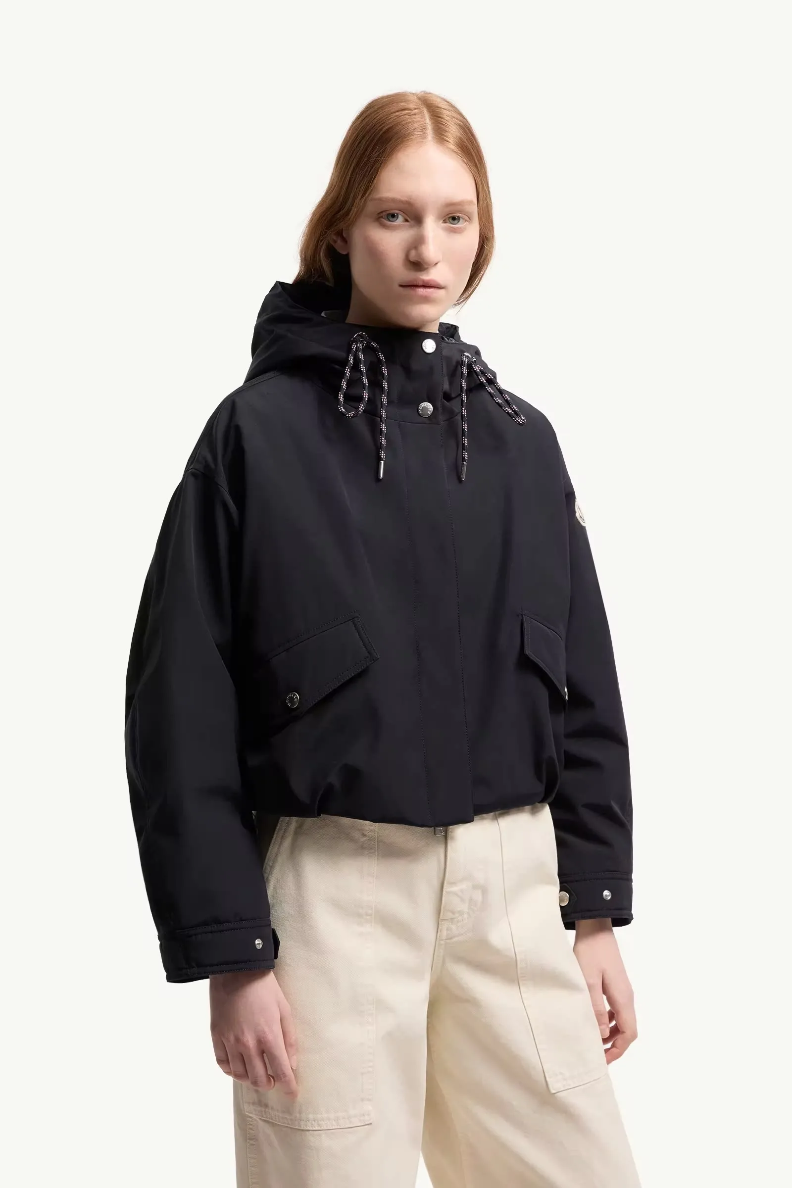 Куртки И Пуховики Женские Moncler 18403472