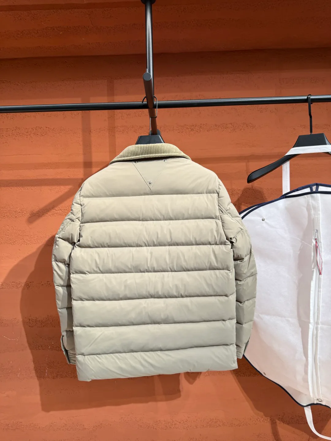 Куртки И Пуховики Женские Prada 18387797