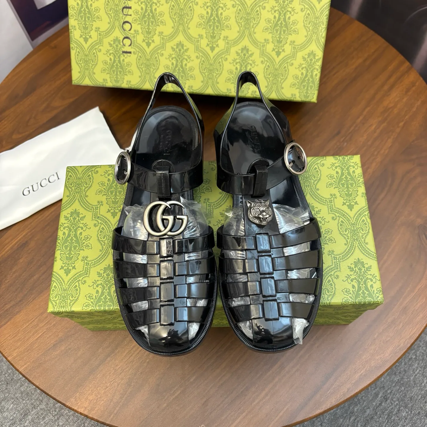 Туфли Женские Gucci 493978