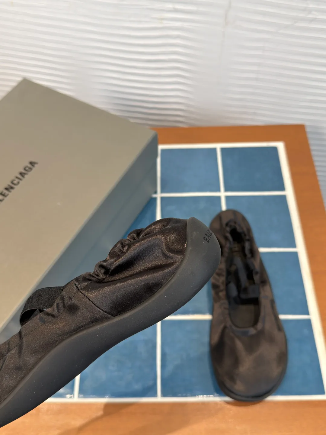 Балетки Женские Balenciaga 18604484