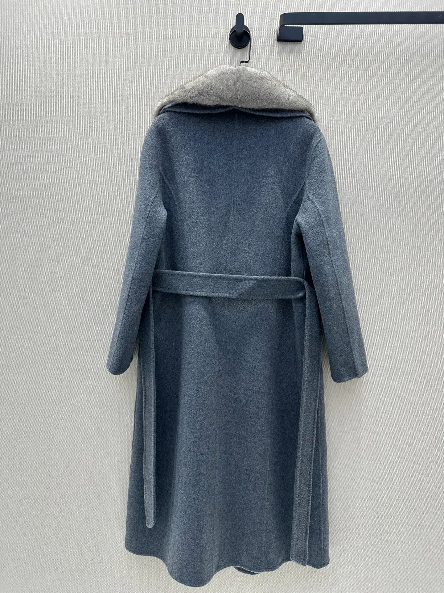 Пальто Женские Loro Piana 18601822