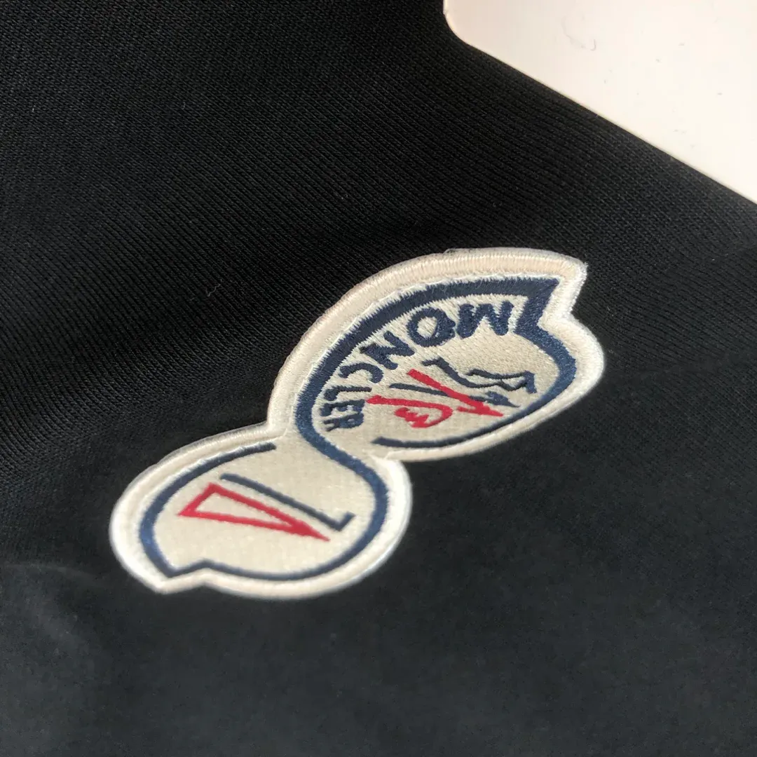 Футболки Женские Moncler 35803