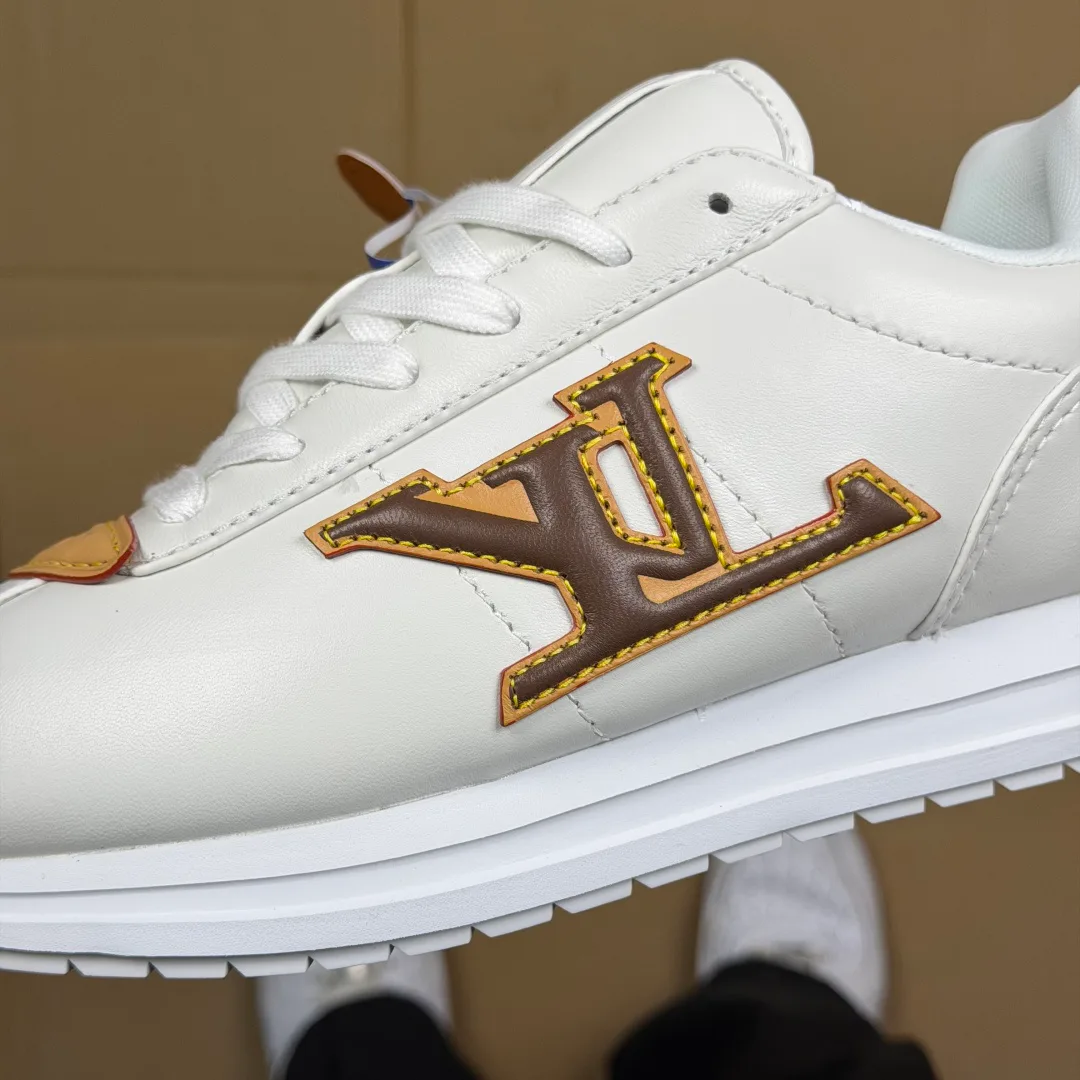 Кроссовки Женские Louis Vuitton 10220615