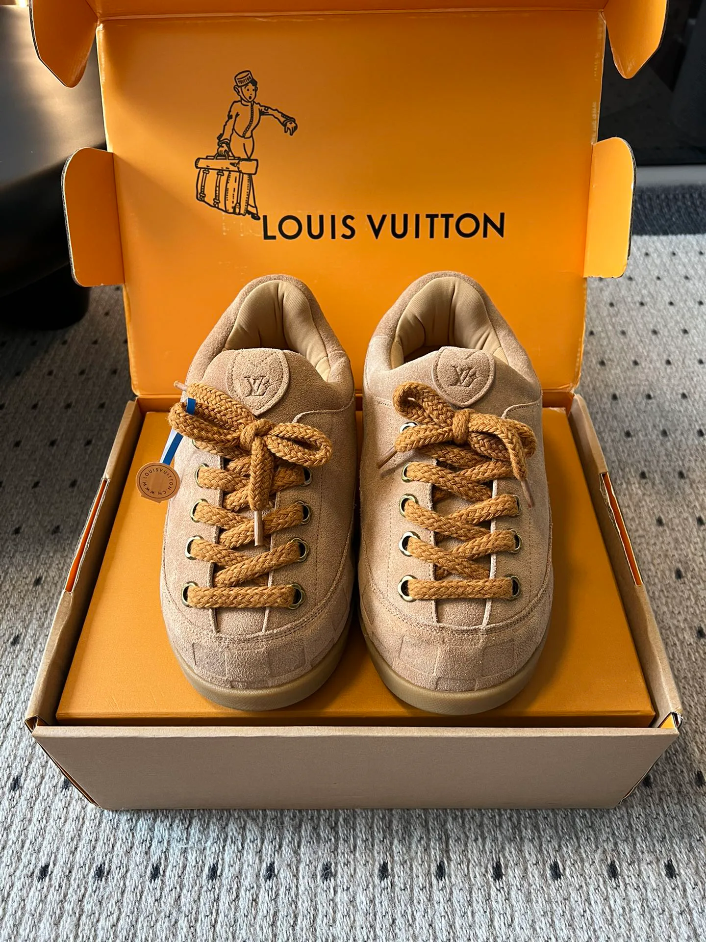 Кроссовки Женские Louis Vuitton 153610