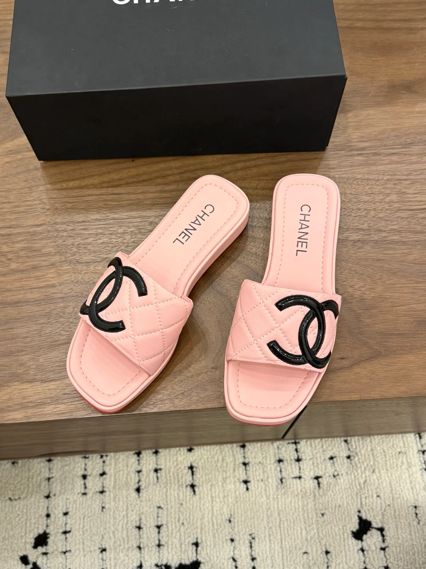 Сандалии Женские Chanel 13257375