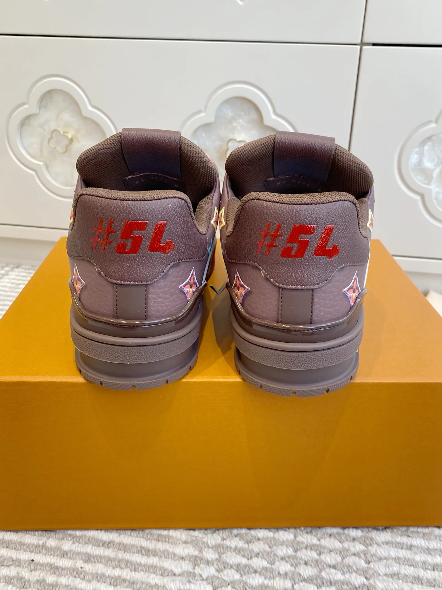 Кроссовки Женские Louis Vuitton 1654933