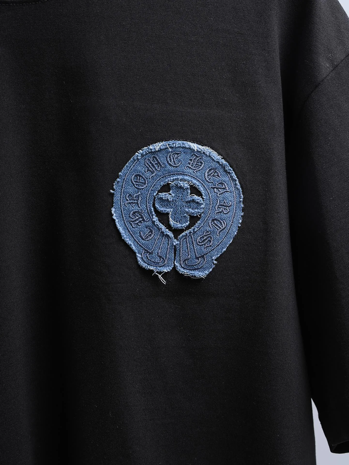 Футболки Женские Chrome Hearts 11256956