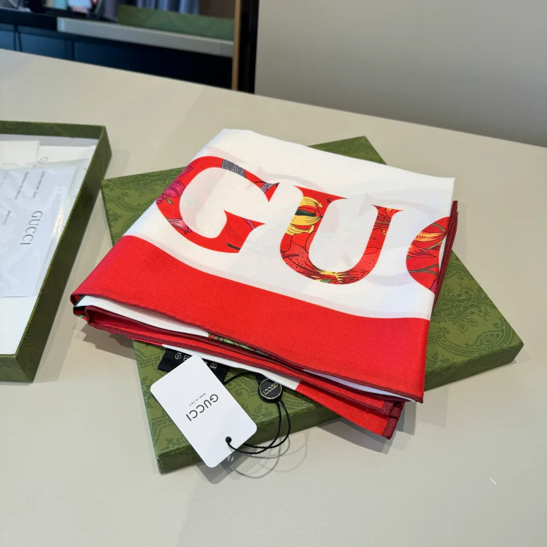 Платки Gucci 11362323