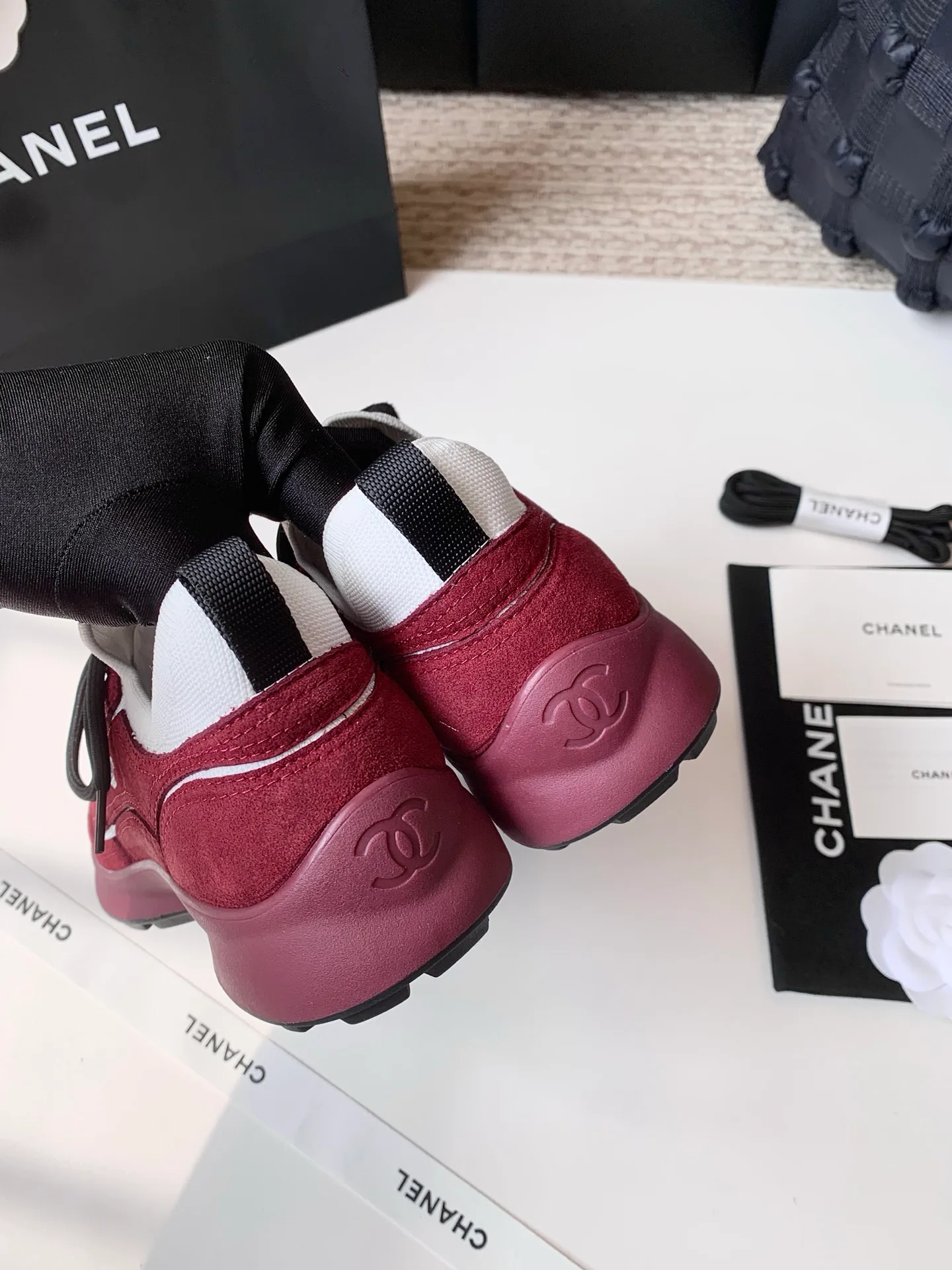 Кроссовки Женские Chanel 17990429